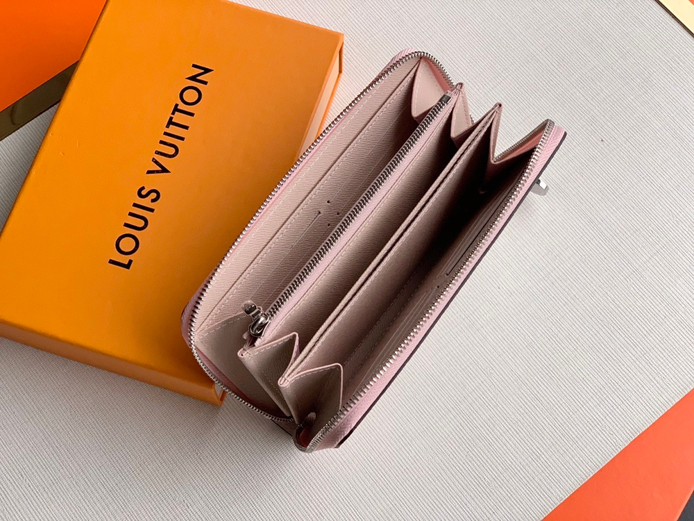 Louis Vuitton Zippy Wallet