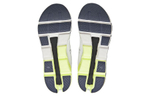 On Cloudflyer Cushioned