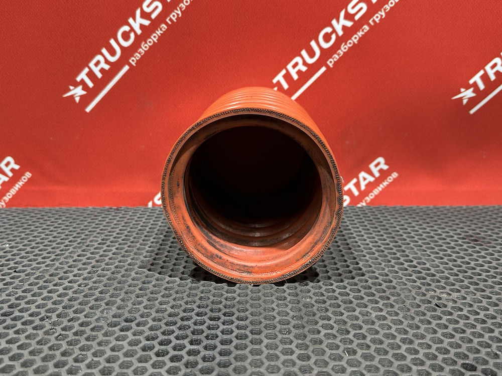 Патрубок интеркулера