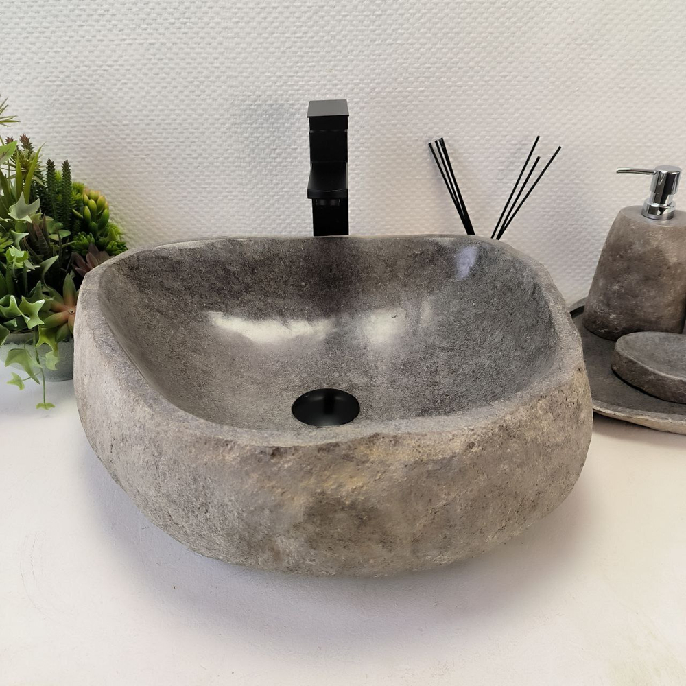 Раковина из речного камня RS63327 (48*42*16) 0122
