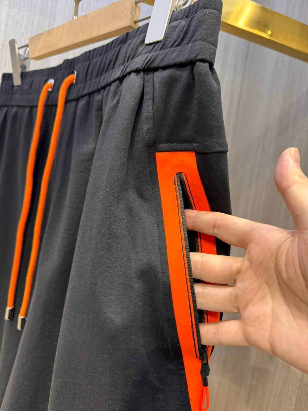 Шорты Hermes