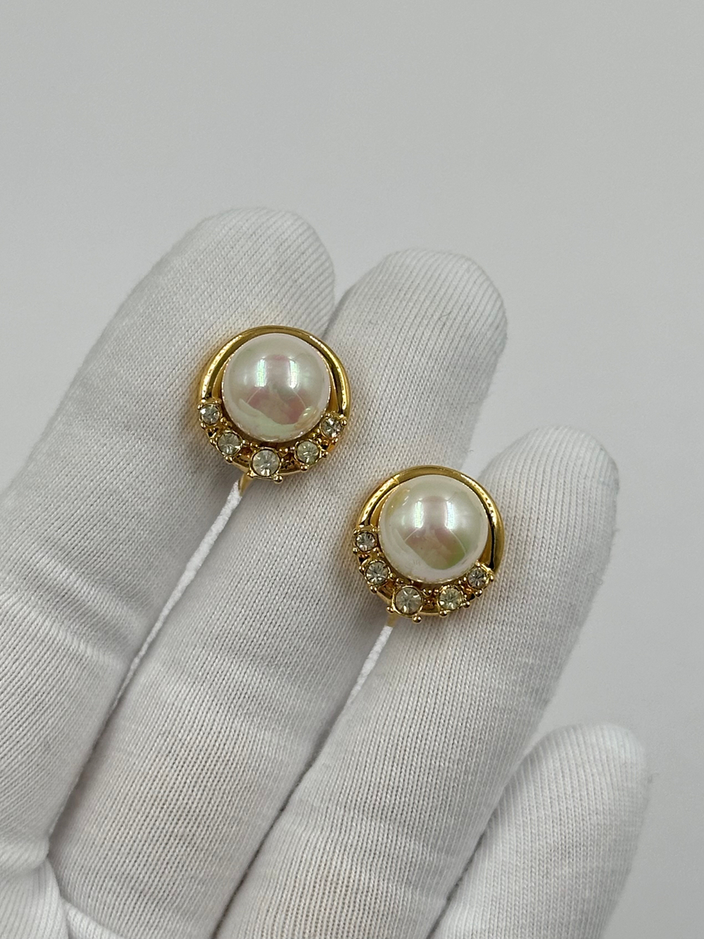 Клипсы с «жемчугом» и кристаллами D'Orlan