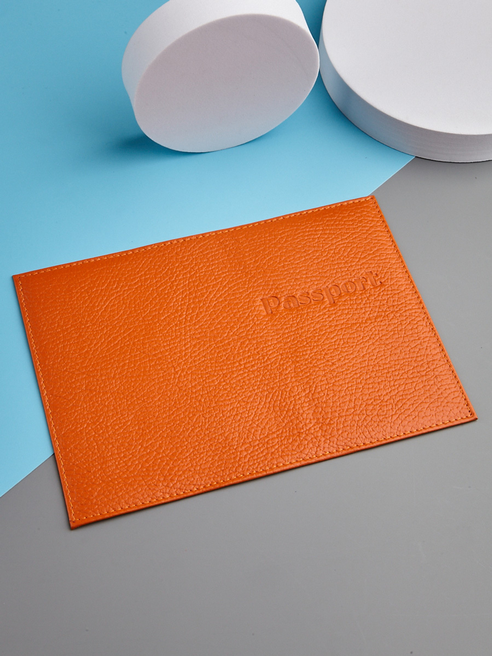 Обложка на паспорт кожаная