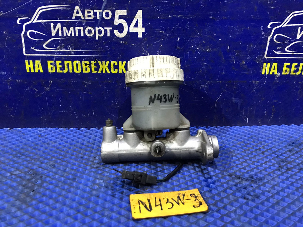 Главный тормозной цилиндр MITSUBISHI CHARIOT 1994