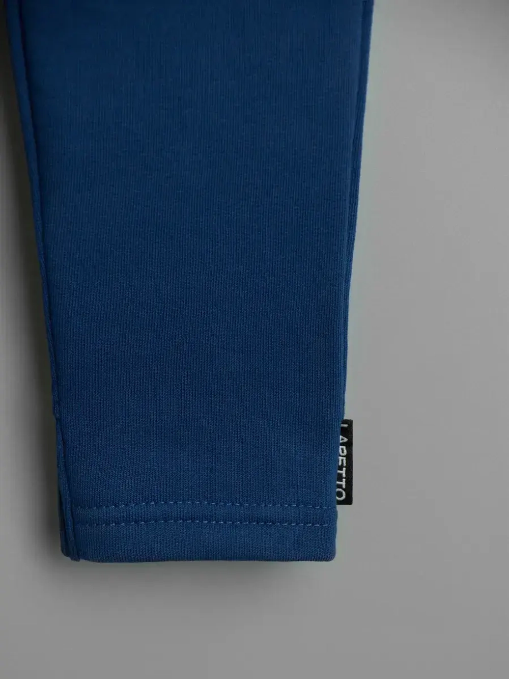 Брюки для мальчика на осень