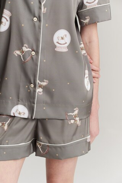 Шелковые шорты с кантом - новогодние лошади