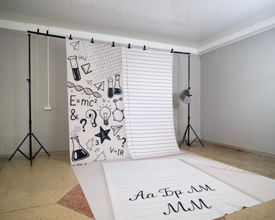 Доска и тетрадные листы ЧБ - фон неопреновый