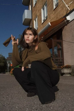 ZARA ОДНОТОННЫЙ СВИТЕР С ШАРФОМ, ТЕМНЫЙ ХАКИ