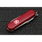 Нож-брелок Victorinox Classic Signature Lite, 58 мм, 7 функций, красный