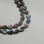 Бусина в форме листика из гелиотиса, 11,5*8мм