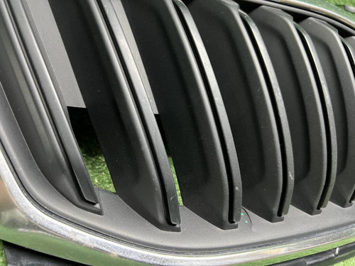 Решетка радиатора Skoda Octavia A7 (2017-2020)