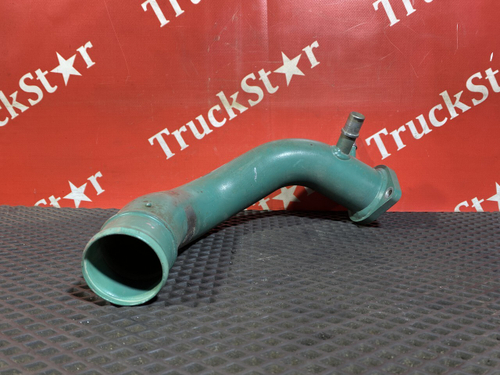 Патрубок системы охлаждения 2020г