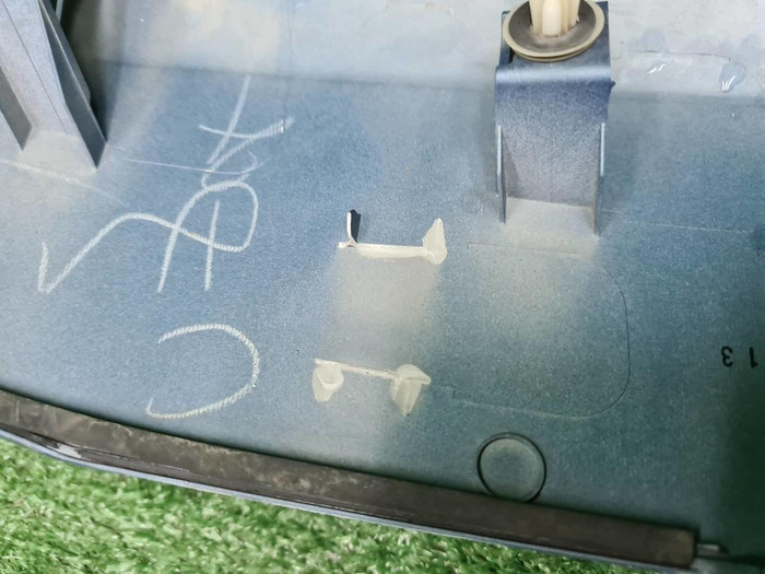 Накладка крышки багаж. Subaru Forester 5 SK 18-нв