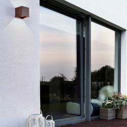 7650 Настенный уличный светильник DAVOS