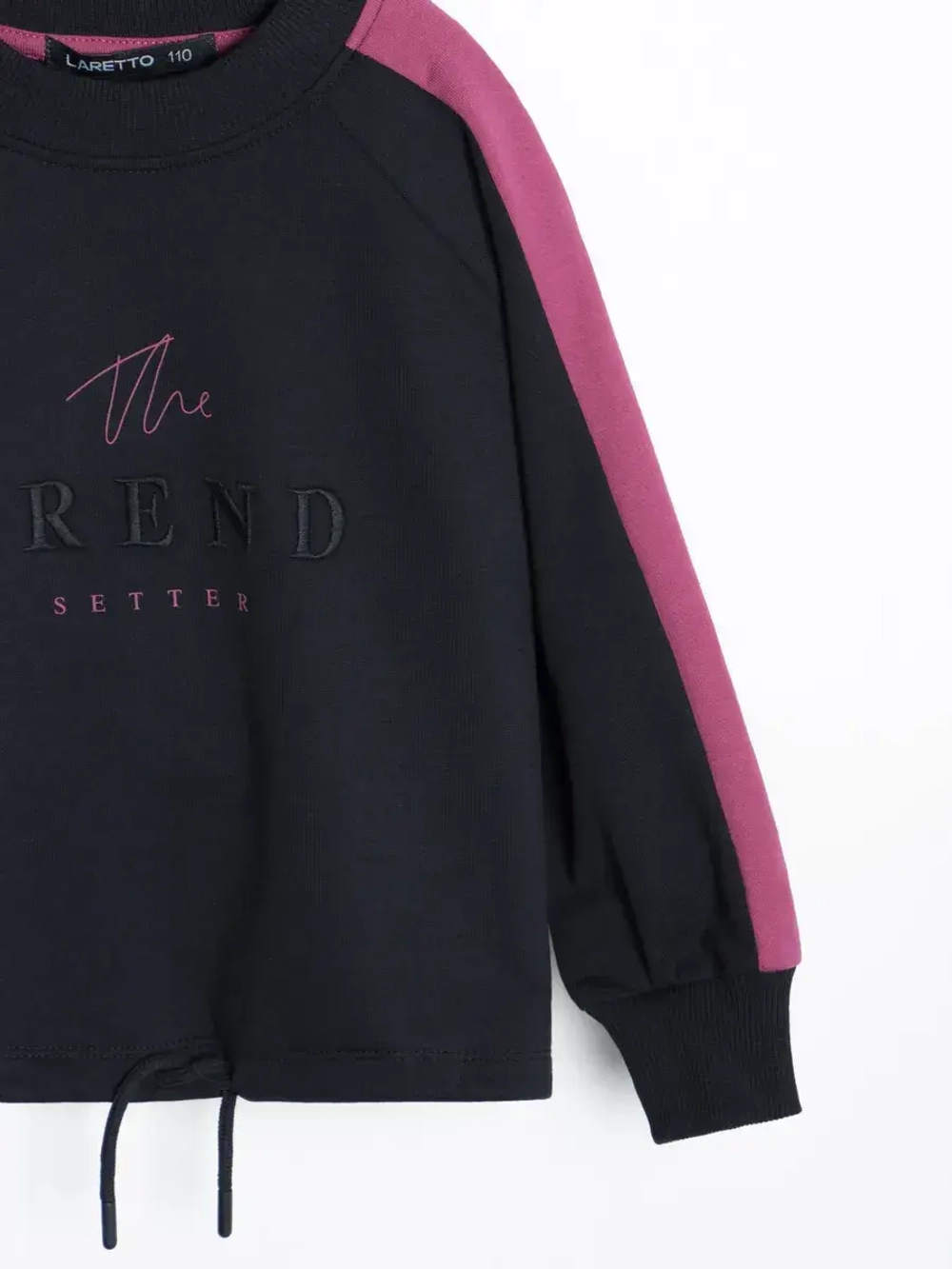 Спортивный костюм для девочки в школу