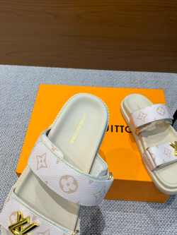 Louis Vuitton Bom Dia Flat Comfort Mule