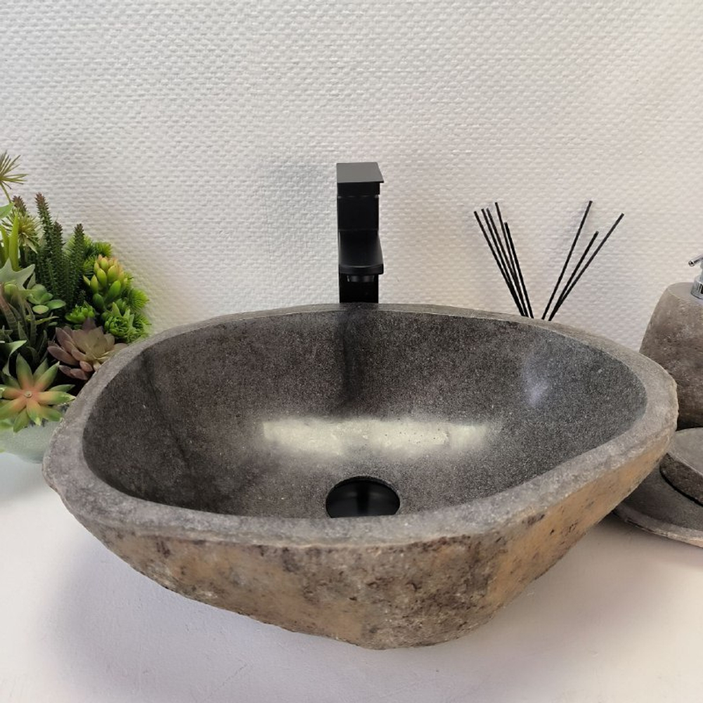 Раковина из речного камня RS-63321 (49*36*16) 0122