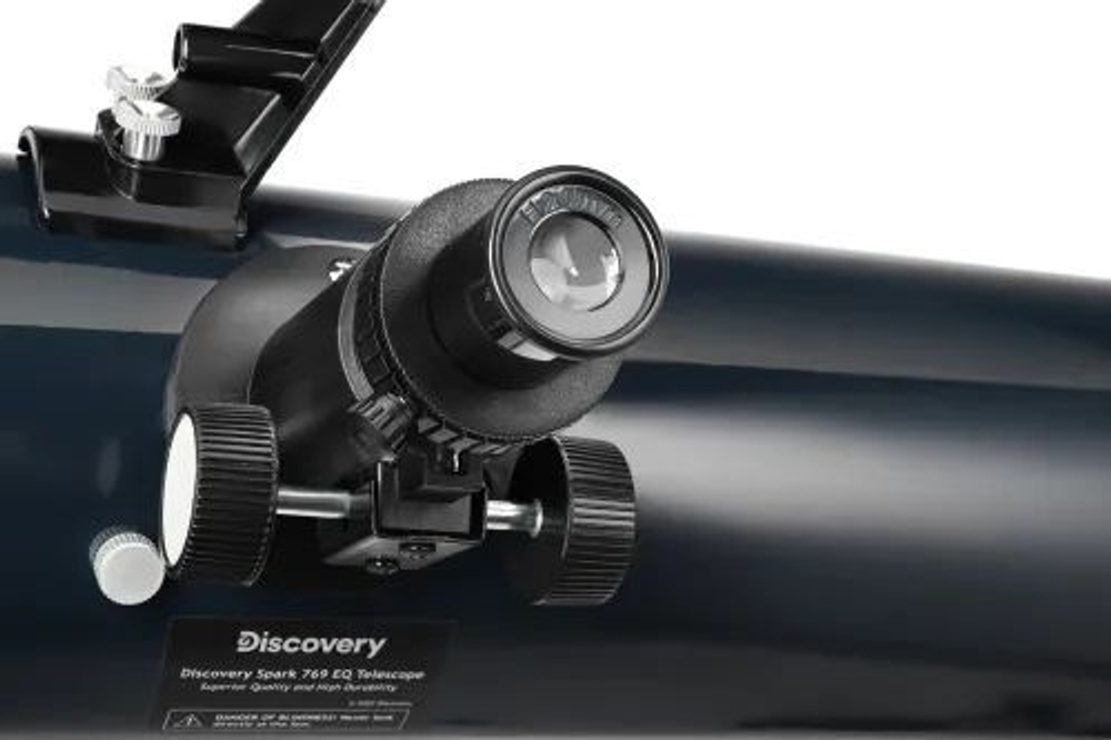Телескоп Levenhuk Discovery Spark 769 EQ с книгой