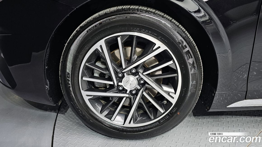 Hyundai The New Grandeur (Azera) IG 2.5 (04.2020)