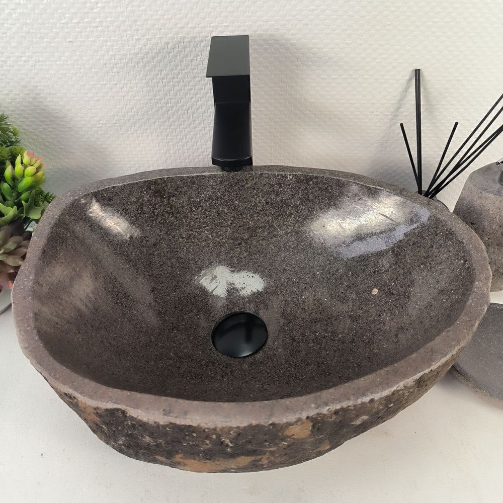 Раковина из речного камня RS-65181 44*34*15 0856