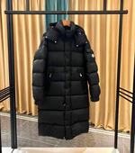 Пуховик Moncler