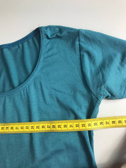 Футболка на каждый день, визуально 40 размер