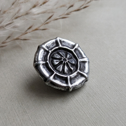 Пин "Помадка"