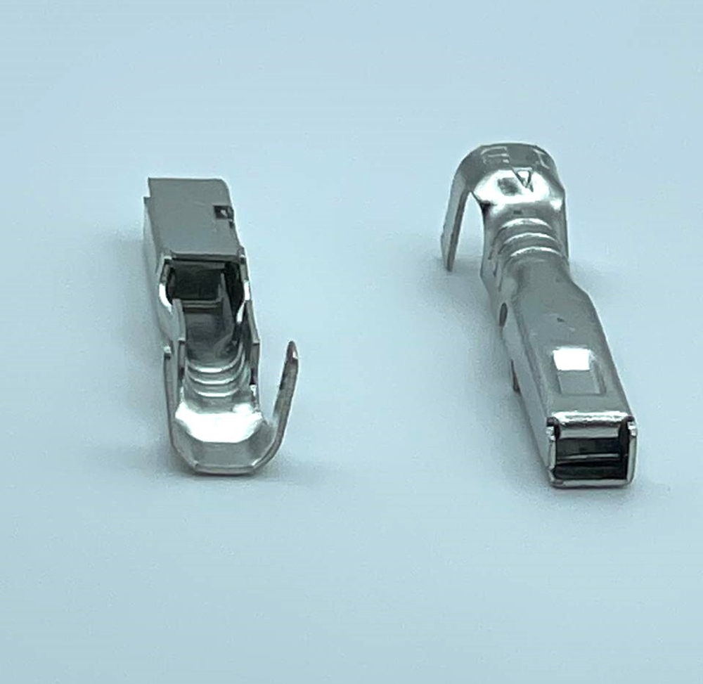 Контакт гнездовой DJ627-F2.2A G82
