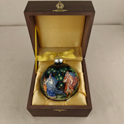 Шар новогодний с ручной росписью Палех "Снегурочка" в футляре