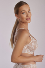 Sand балконет с белым кружевом