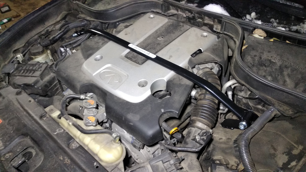 Распорка передних стоек Infiniti G 4 (IV-ого поколения) (ПОД ЗАКАЗ)