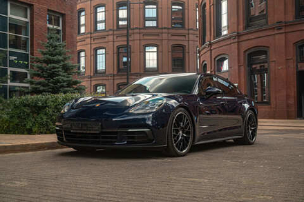Porsche Panamera 4S