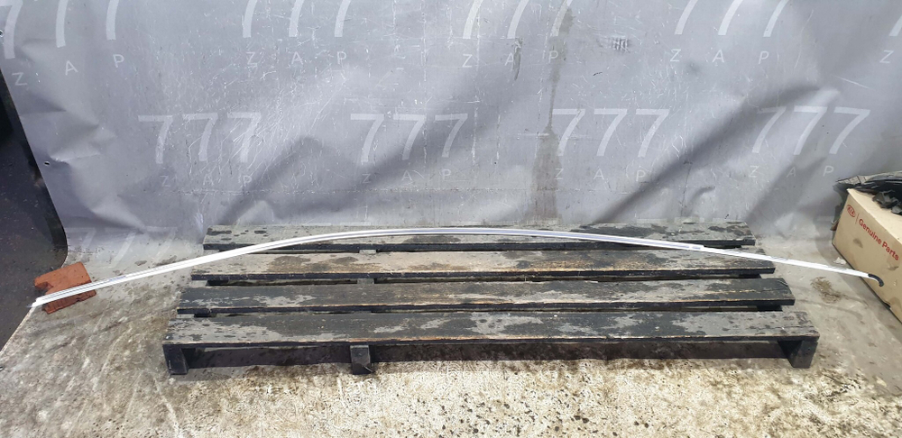 Молдинг крыши правый хром Mercedes GT Class X290  Б/У Оригинал a2906730200