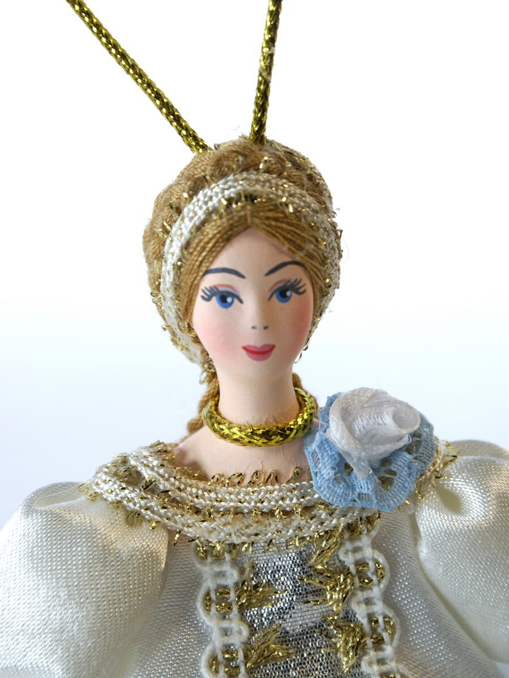 Кукла-подвеска Дама в бальном платье.
