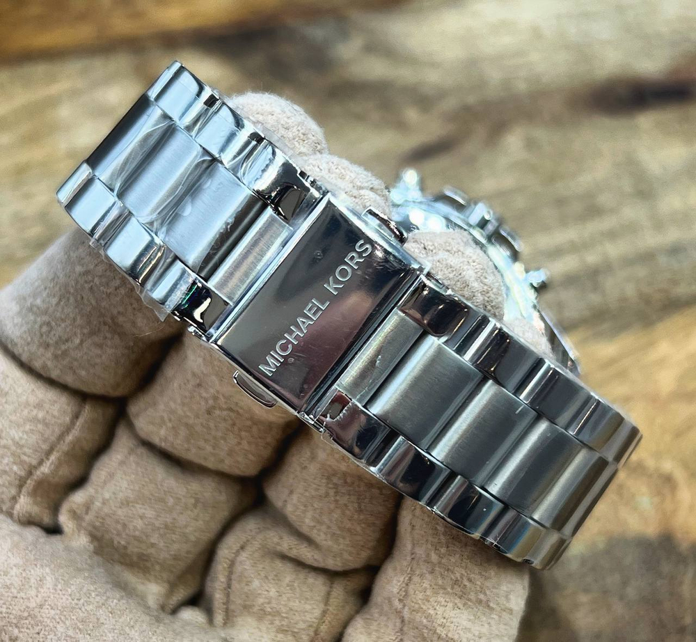 Часы Michael Kors