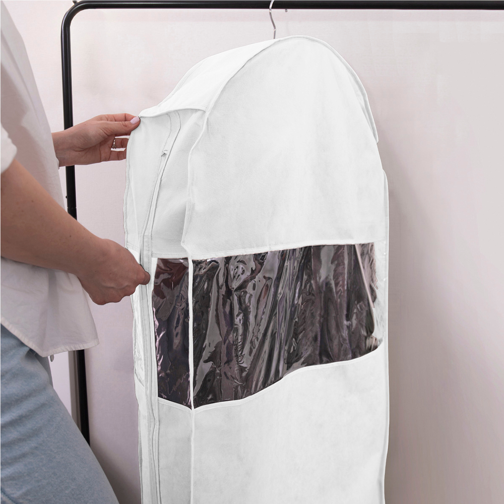 Чехол для шуб 130х60х18. Антимолевый