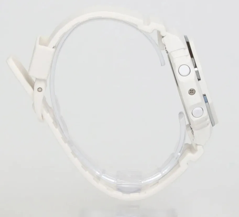 Женские наручные часы Casio G-Shock GMA-P2110-7A