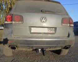 Фаркоп для Volkswagen Touareg, Audi Q7, Porsche Cayenne 2002-2018 Тип шара: A. Нагрузки: 3500/140 кг, AU 05