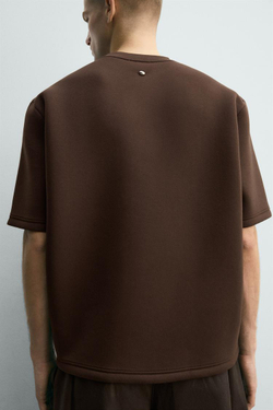 ZARA ТОЛСТОВКА СВОБОДНОГО КРОЯ ИЗ ВЫСОКОТЕХНОЛОГИЧНОЙ ТКАНИ, ТЕМНО-КОРИЧНЕВЫЙ