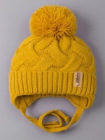 Шапка вязаная демисезонная на завязках для детей