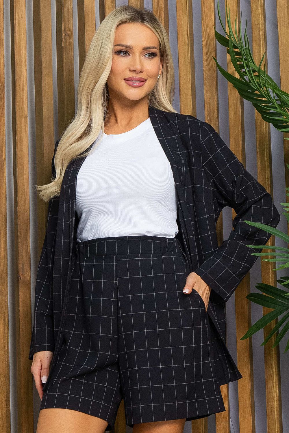 Костюм Поцелуй удачи (черный) К13158-1М LT Collection