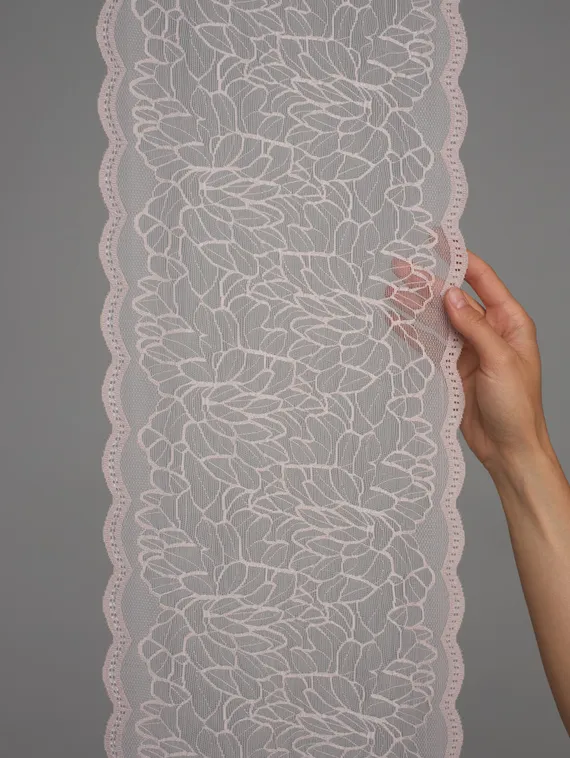 03-295 ОПТ Кружево эластичное 22 см, серебристый пион 168