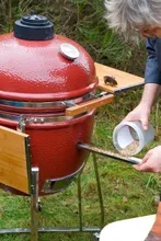 Керамический угольный гриль Monolith LeChef Pro 2.0 Red, 52 см, красный