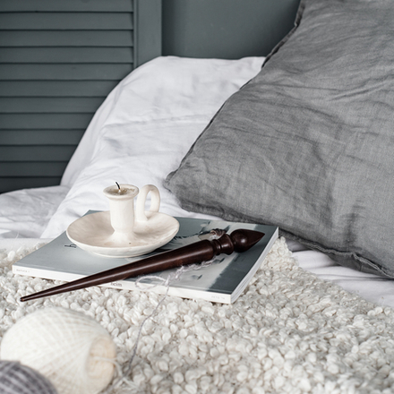 Опорное веретено для прядения из дерева сибирский кедр 300 мм. Art of Siberia. B73