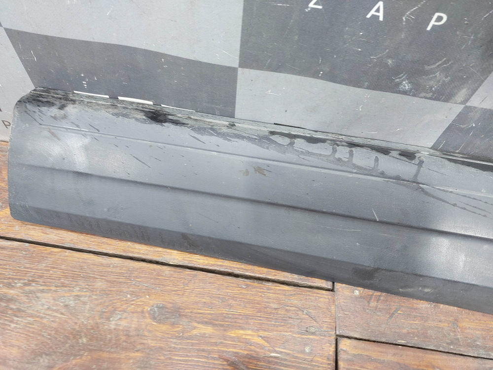 Накладка двери передней правой Volkswagen Tiguan 1 07-18 Б/У Оригинал 5N0854940A