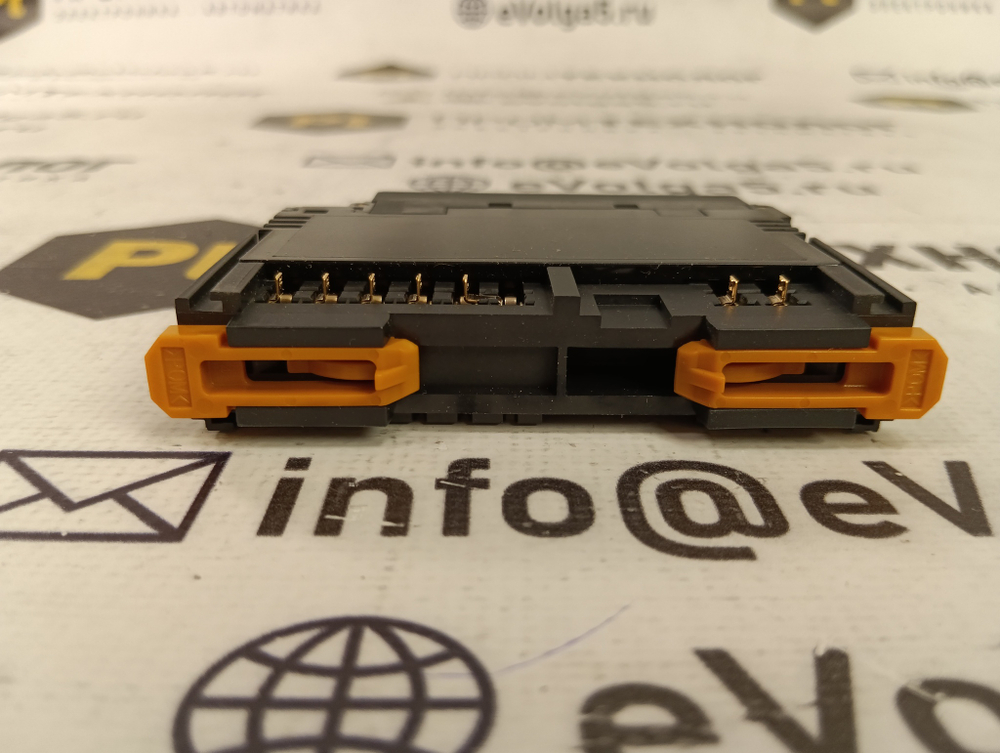 Omron GRT1-ID8-1 новое