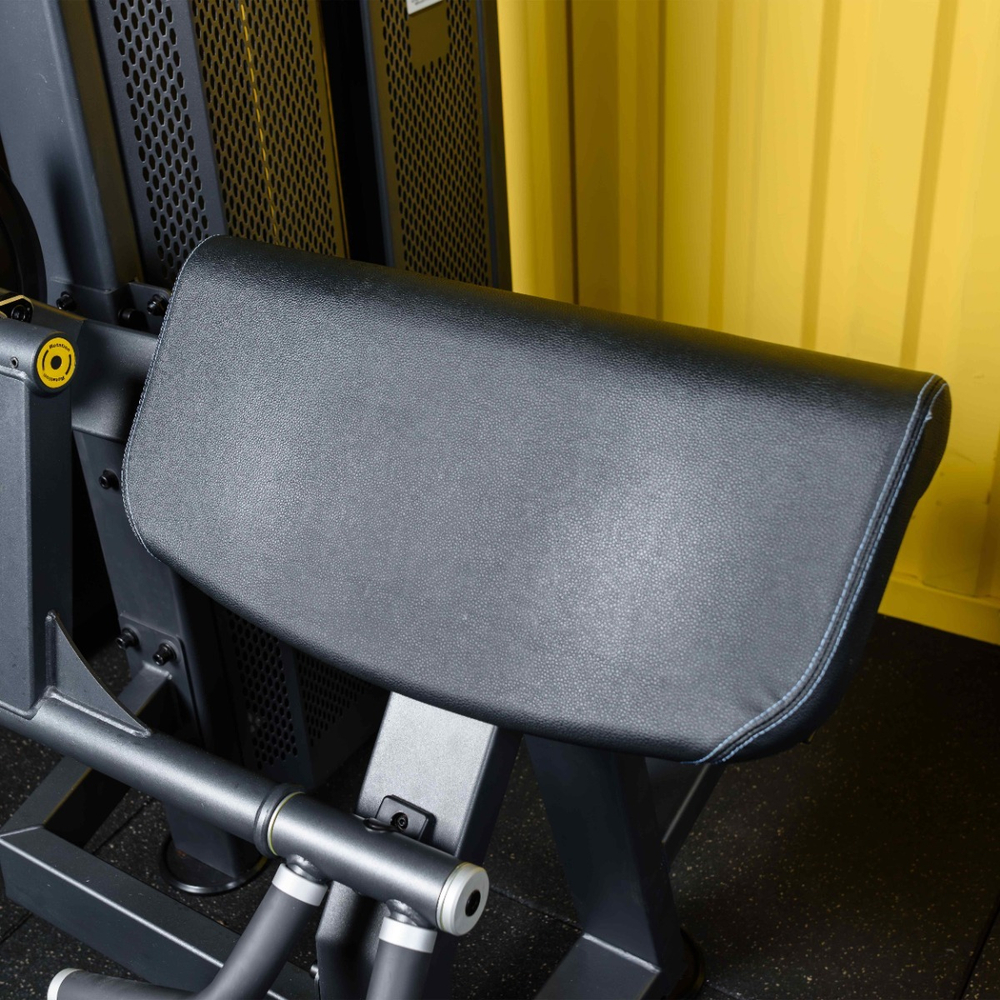 U3030D (E5030) Бицепс-машина сидя. Стек 64 кг