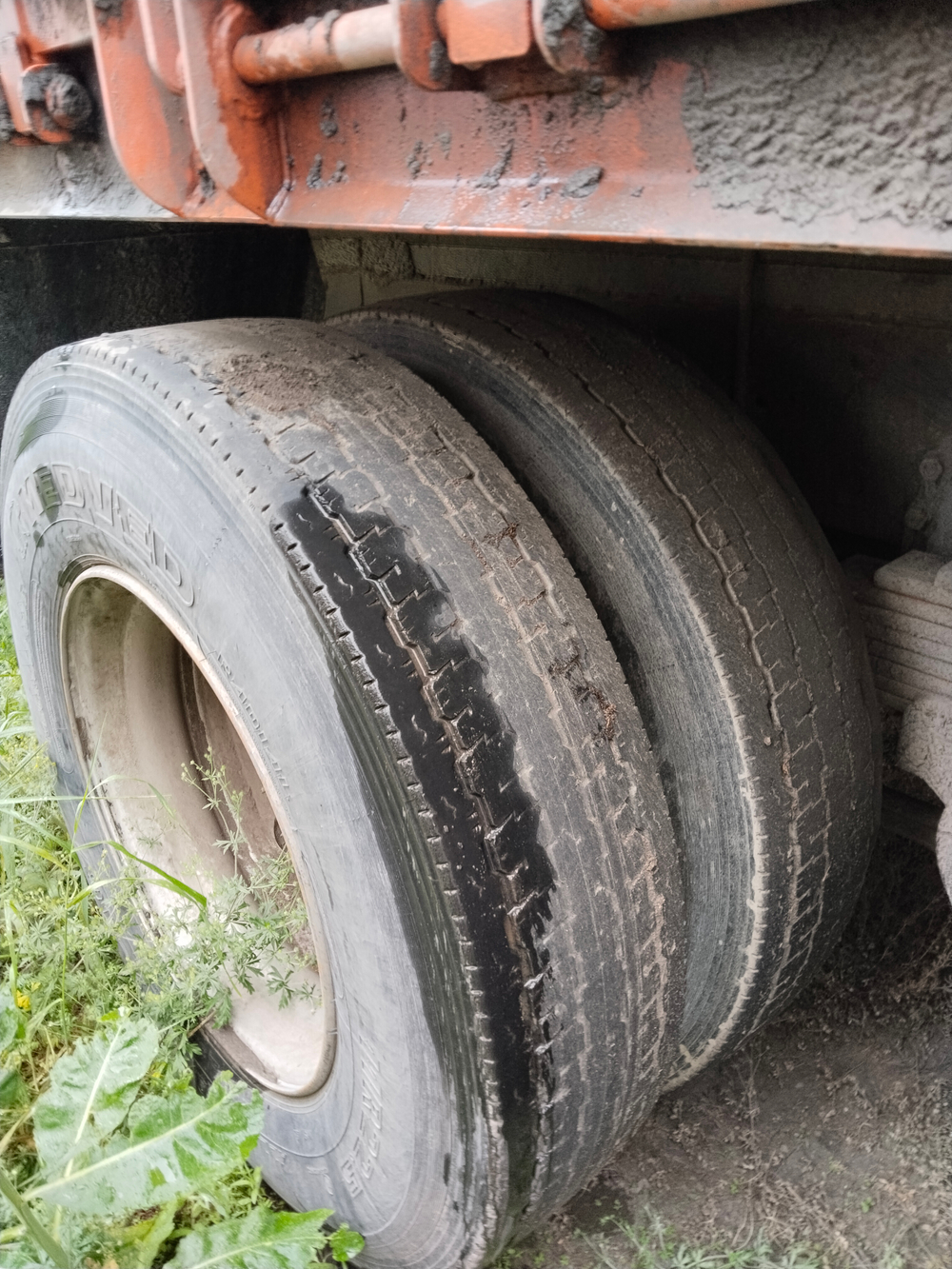 КамАЗ 65115 6x4 Зерновоз 552919 (Дизельный, 11,8 л, 300 л.с., МТ)