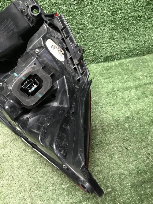 Фонарь правый внешний Volvo XC60 2 (2017-н.в.)