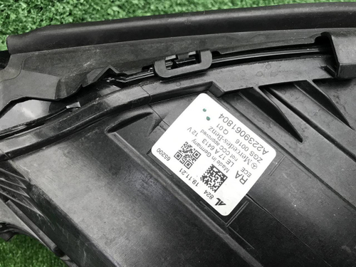 Фара правая Mercedes S W223 (20-нв) Digital Light